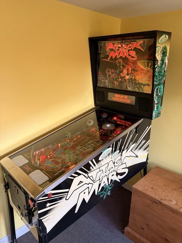 Pinball machines used vintage - machines,