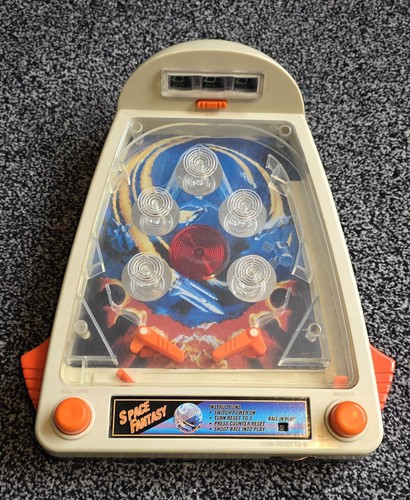 Vintage 1980 fantasy table - 1980,