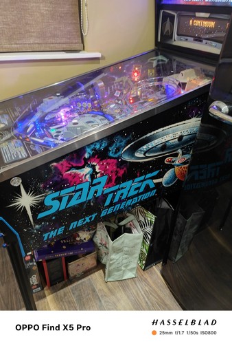 Sttng pinball machine - pinball,